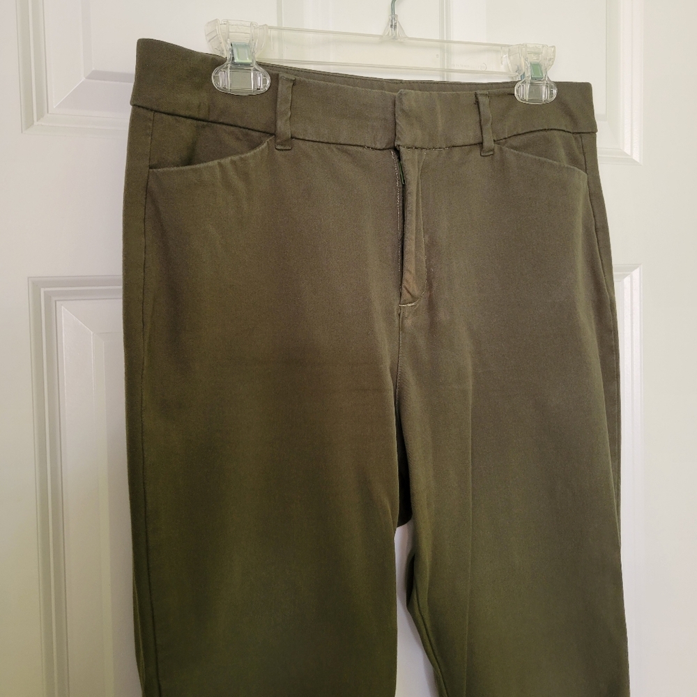 Green Old Navy Pixie Pant - image 2